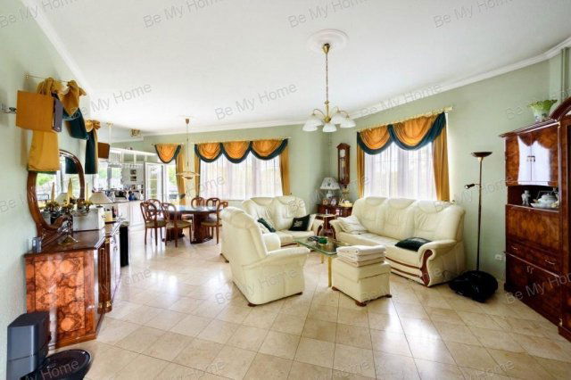 Eladó családi ház, Budapesten, III. kerületben 549 M Ft