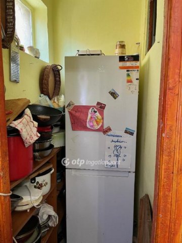 Eladó téglalakás, Egerben 30.9 M Ft, 2 szobás