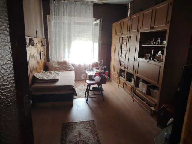 Eladó családi ház, Vasváron 24.99 M Ft, 2 szobás