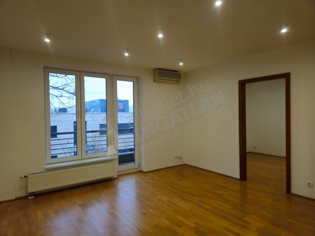 Kiadó téglalakás, albérlet, I. kerületben, Lisznyai utcában