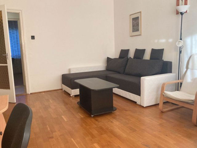Kiadó téglalakás, albérlet, Debrecenben 240 E Ft / hó, 2 szobás