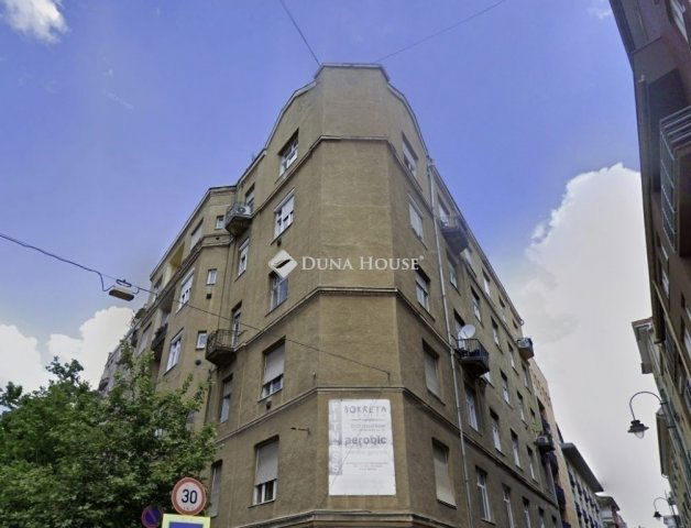 Eladó téglalakás, Budapesten, IX. kerületben 82 M Ft, 2 szobás