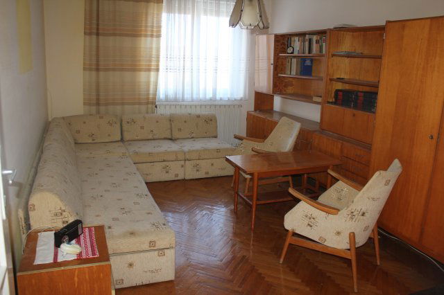 Eladó téglalakás, Kapuváron 49.9 M Ft, 3 szobás