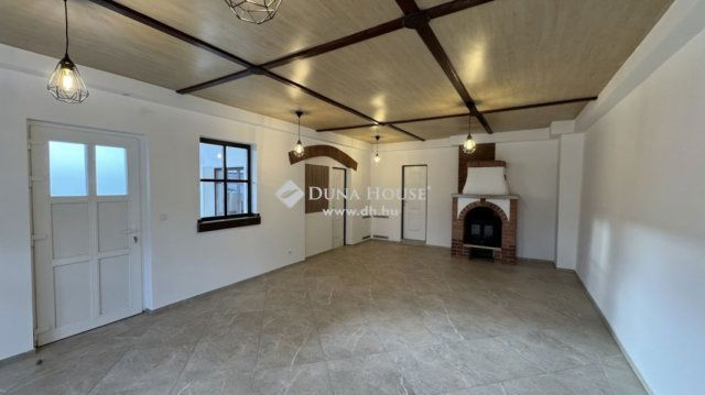 Kiadó téglalakás, albérlet, Budakalászon 250 E Ft / hó