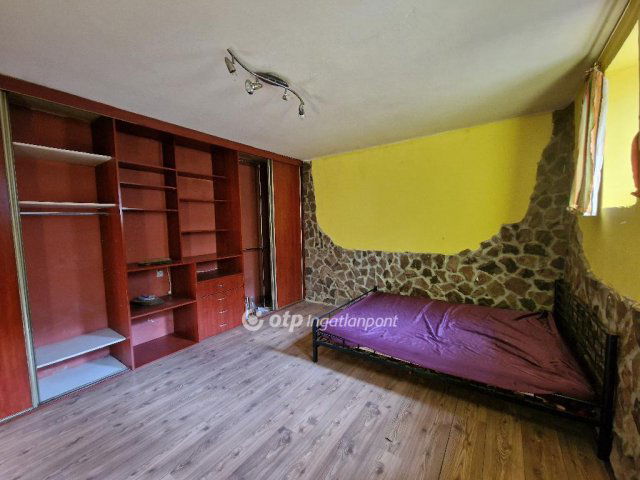 Eladó téglalakás, Budapesten, XIV. kerületben 33 M Ft, 1 szobás