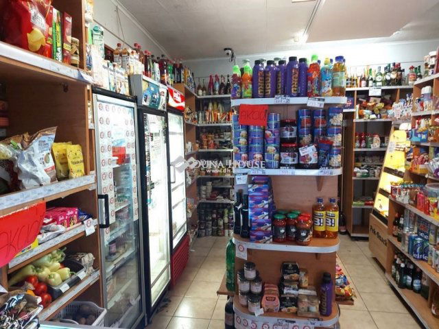 Kiadó üzlethelyiség, Kecskeméten, Bem utcában 230 E Ft / hó