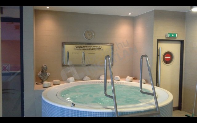 Kiadó téglalakás, albérlet, XIII. kerületben, Viza utcában