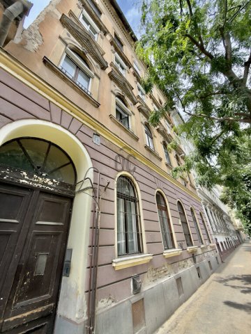 Eladó téglalakás, Budapesten, VIII. kerületben 79 M Ft, 2 szobás