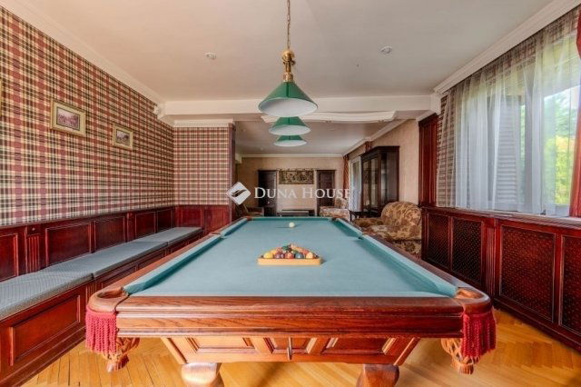 Eladó családi ház, Szigetszentmiklóson 189.9 M Ft, 5 szobás