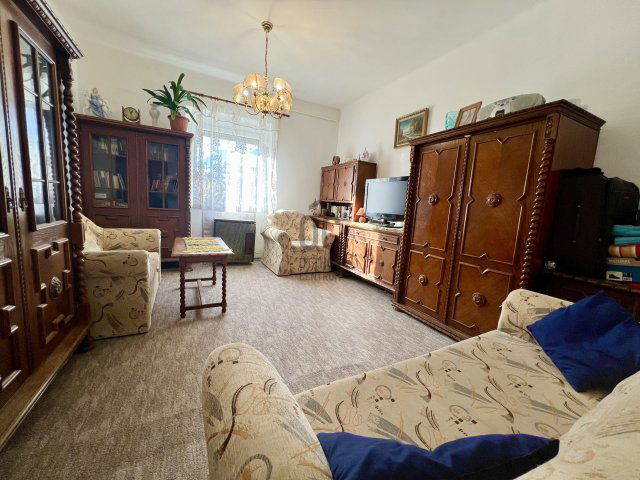 Eladó téglalakás, Balatonföldváron 59.5 M Ft, 2 szobás