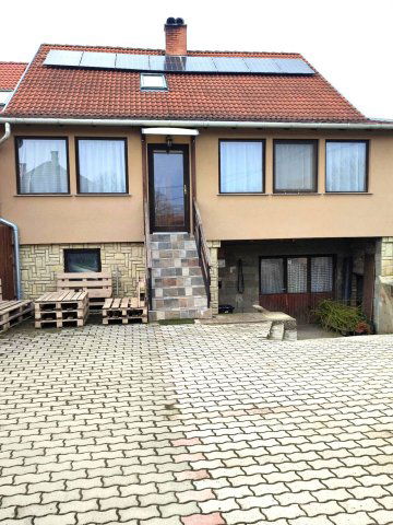 Eladó családi ház, Dömsödön 64.9 M Ft, 6 szobás