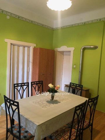 Eladó téglalakás, Szegeden 62.9 M Ft, 3 szobás