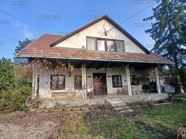 Eladó családi ház, Szentendrén 99.9 M Ft, 4 szobás