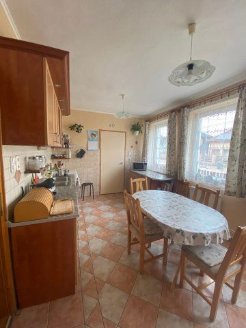 Eladó családi ház, Győrött 95 M Ft, 4 szobás