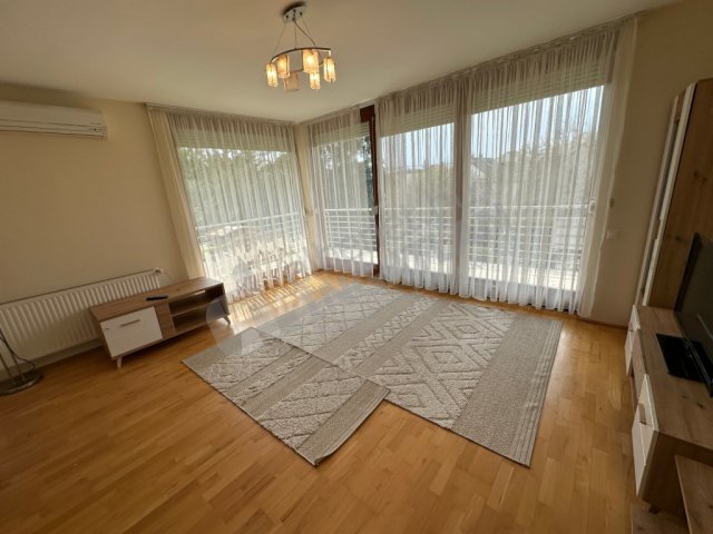 Kiadó téglalakás, albérlet, XI. kerületben, Beregszász úton