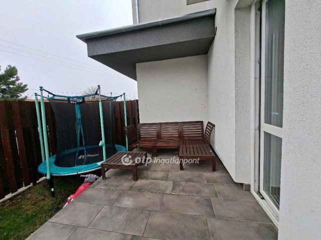 Eladó téglalakás, Gyömrőn 84.9 M Ft, 3 szobás