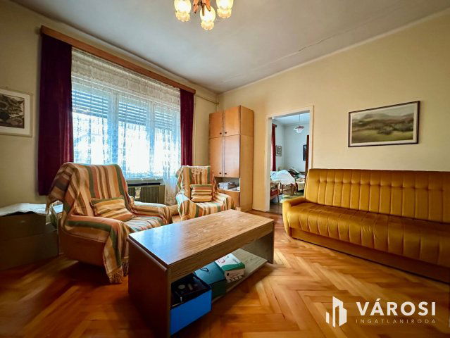 Eladó ikerház, Salgótarjánban 17 M Ft, 3 szobás