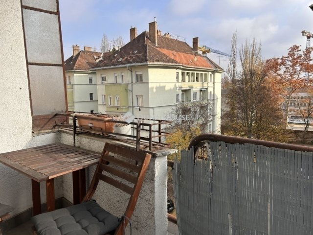 Eladó téglalakás, Budapesten, XII. kerületben 115.8 M Ft