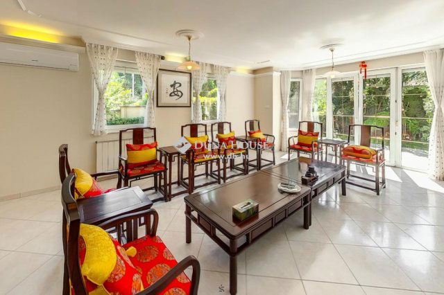 Eladó családi ház, Budapesten, II. kerületben 266.319 M Ft