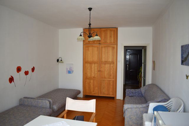 Eladó téglalakás, Balatonfüreden 65 M Ft, 1+1 szobás