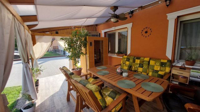 Eladó családi ház, Ercsiben 78.9 M Ft, 6 szobás