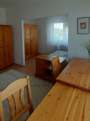 Kiadó téglalakás, albérlet, Debrecenben 220 E Ft / hó, 2 szobás