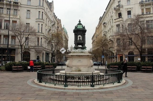 Eladó téglalakás, Budapesten, V. kerületben 335 M Ft, 3 szobás