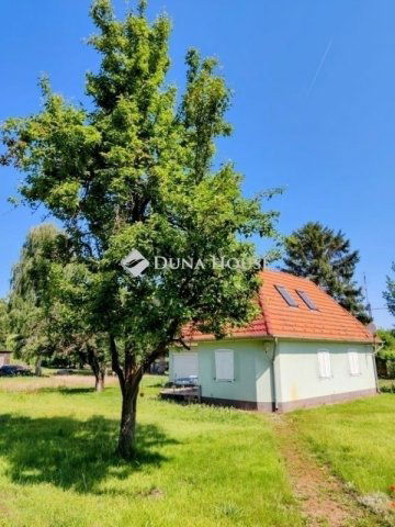 Eladó családi ház, Kecskeméten 59.9 M Ft, 3 szobás