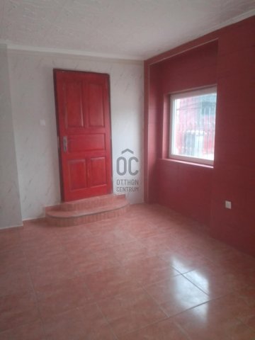 Kiadó családi ház, albérlet, Gyöngyösön 127 E Ft / hó