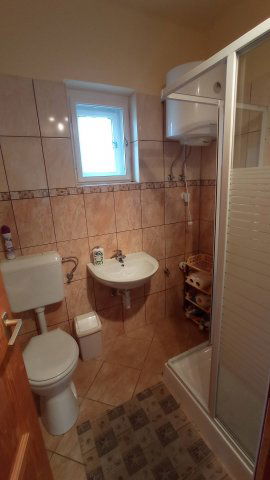 Eladó családi ház, Balatonkeresztúron 65 M Ft, 2 szobás