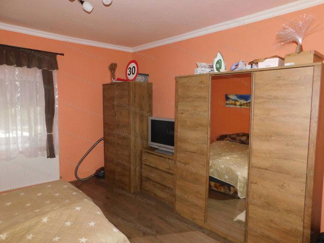 Eladó családi ház, Kutason 24 M Ft, 3 szobás