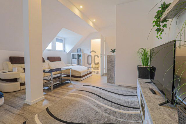 Eladó téglalakás, Fertőszentmiklóson 69.9 M Ft, 2 szobás