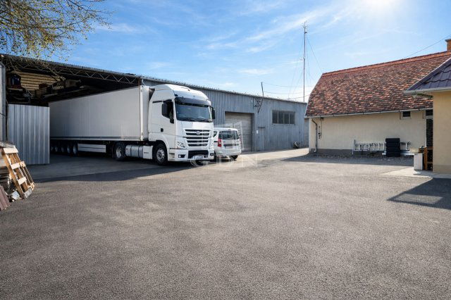 Eladó ipari ingatlan, Szigethalmon 200 M Ft / költözzbe.hu