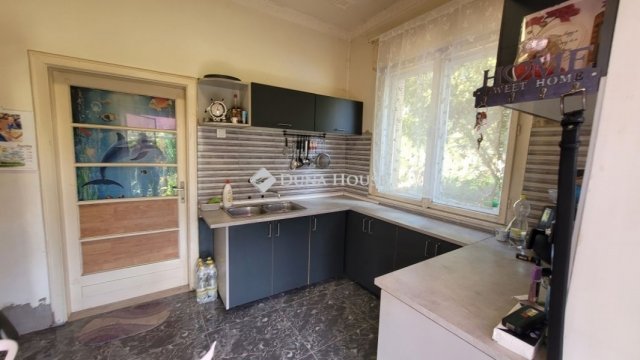 Eladó ikerház, Nagykátán 35 M Ft, 4 szobás