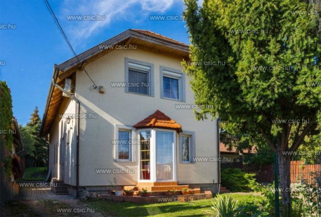 Eladó családi ház, Szentendrén 194.9 M Ft, 6 szobás