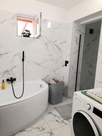 Eladó családi ház, Debrecenben 108.9 M Ft, 3 szobás