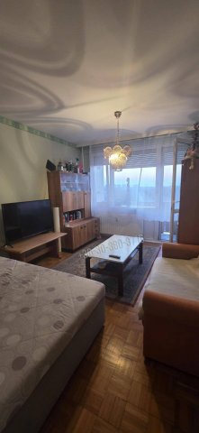Eladó panellakás, Dunaújvárosban 27.7 M Ft, 2 szobás
