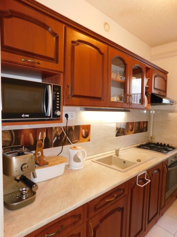 Eladó téglalakás, Keszthelyen 60 M Ft, 3 szobás