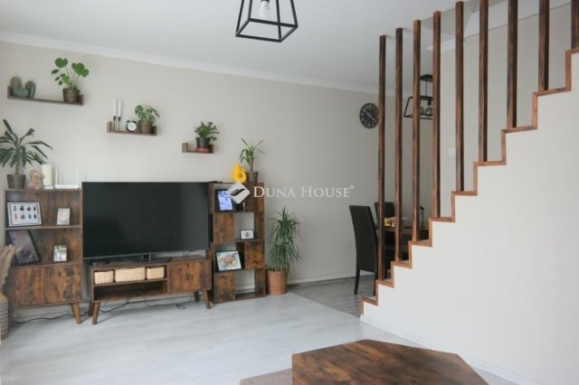 Eladó téglalakás, Budapesten, XX. kerületben 69.9 M Ft, 3 szobás