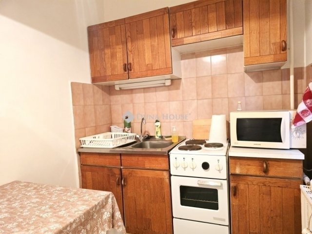 Eladó panellakás, Pécsett 46.9 M Ft, 3 szobás