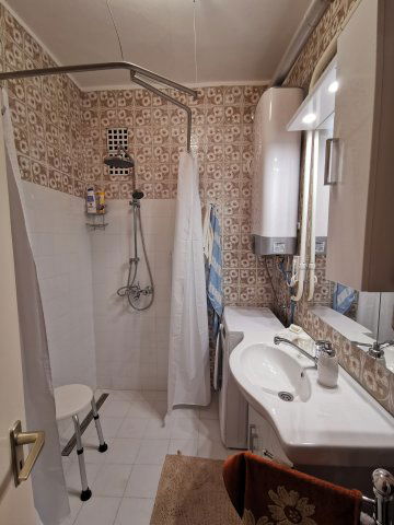 Eladó téglalakás, Szegeden 82 M Ft, 4 szobás