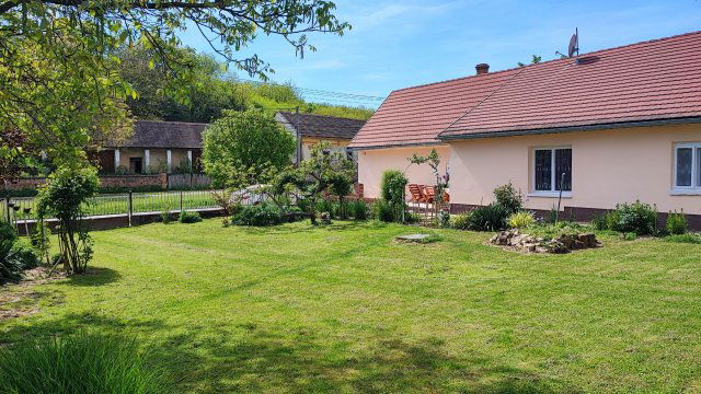 Eladó családi ház, Kisjakabfalván 37 M Ft, 4 szobás