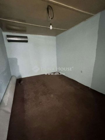 Eladó családi ház, Pilisen 28.9 M Ft, 3 szobás