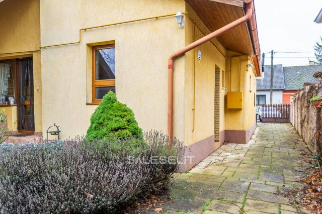 Eladó ikerház, Nyíregyházán 75 M Ft, 2 szobás