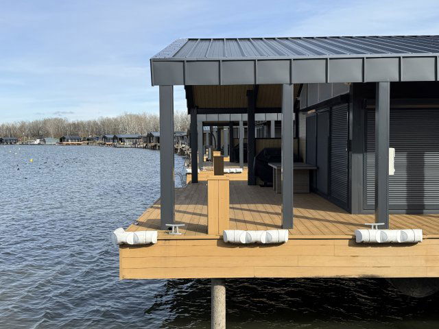 Eladó nyaraló, Sarudon 95 M Ft, 2 szobás / költözzbe.hu