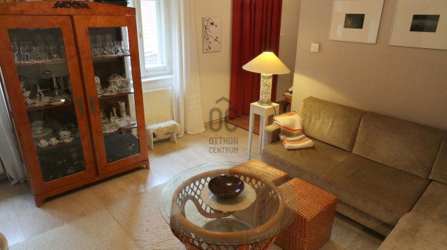 Eladó téglalakás, Kecskeméten 72.9 M Ft, 2 szobás