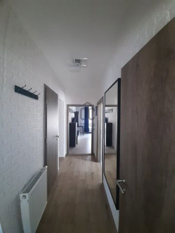 Eladó téglalakás, Balatonalmádiban 99 M Ft, 3 szobás