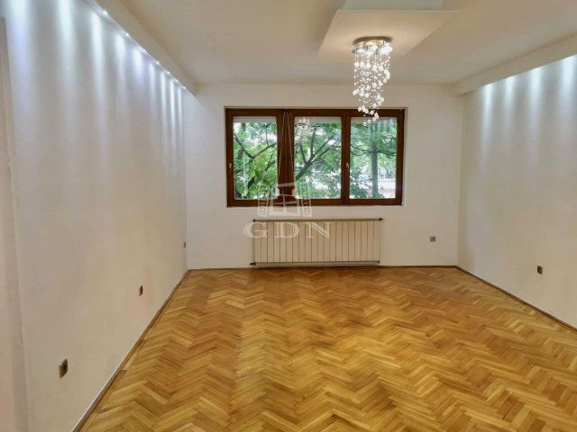 Kiadó téglalakás, albérlet, Budapesten, III. kerületben