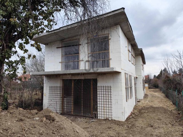 Eladó ikerház, Diósdon 96 M Ft, 5 szobás / költözzbe.hu