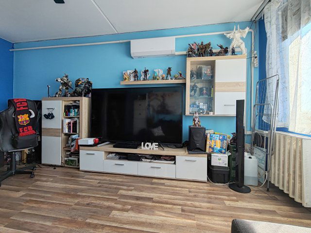 Eladó panellakás, Győrött 50.99 M Ft, 2 szobás